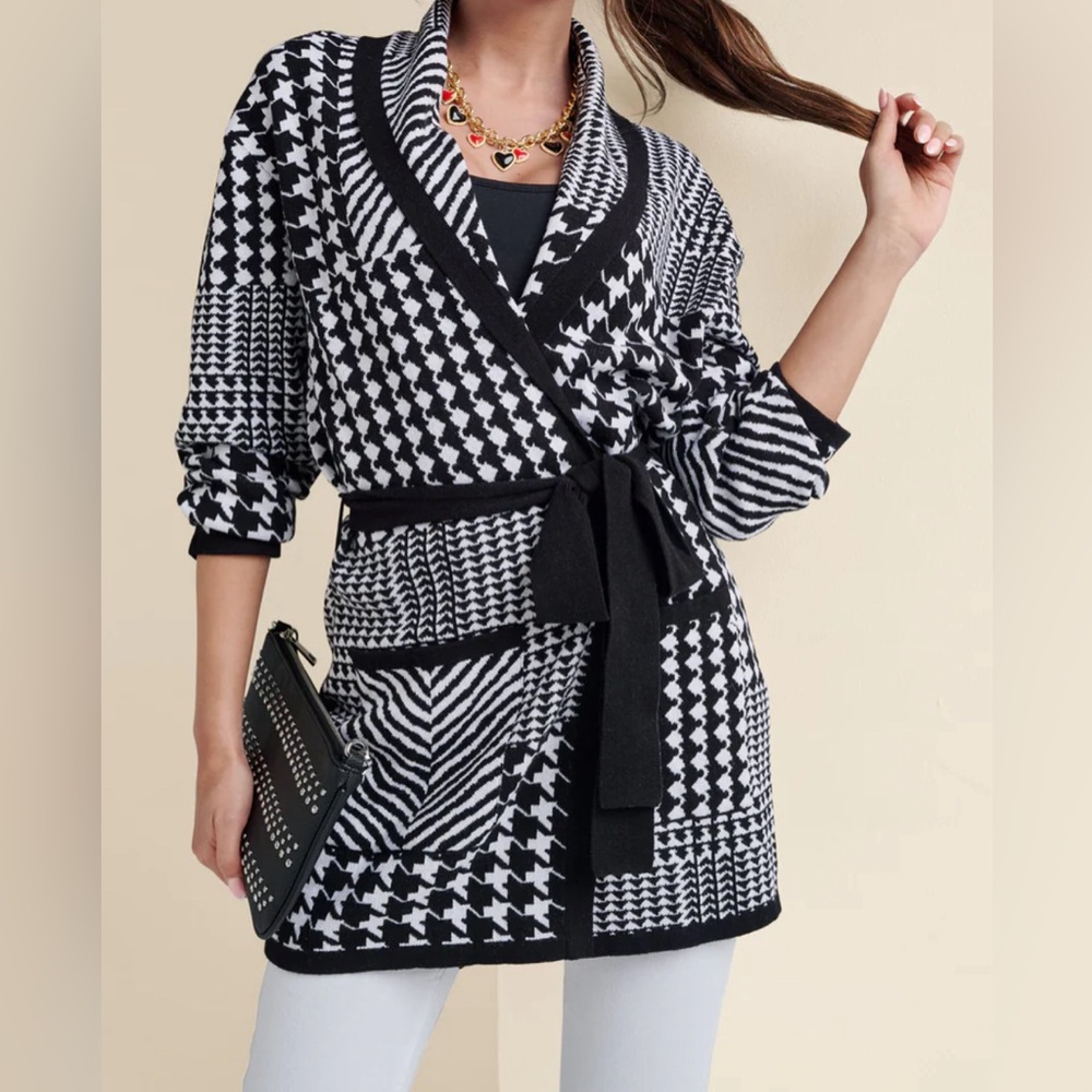 NWT VENUS Hounds Tooth Wrap Cardigan